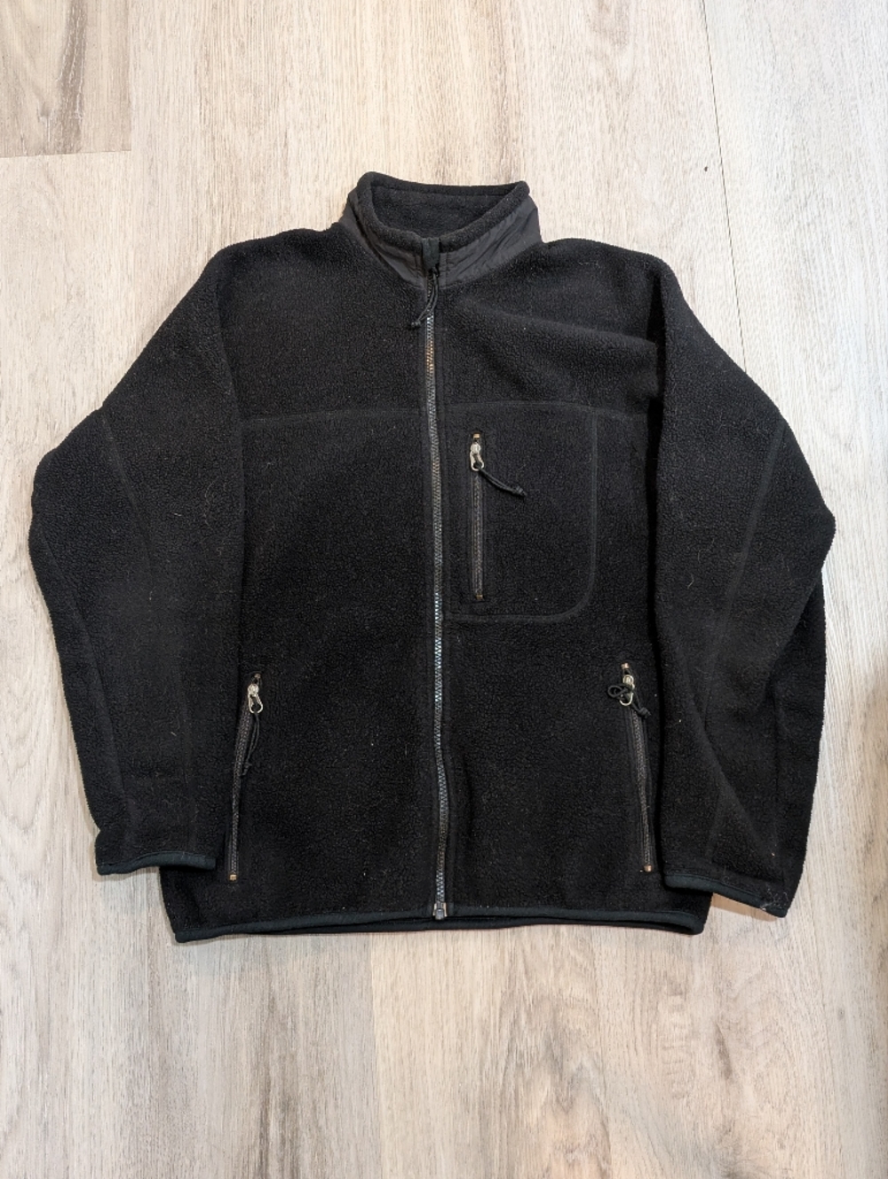 MEC Polartec Quarter Zip Fleece Pullover Black - Men’s Medium